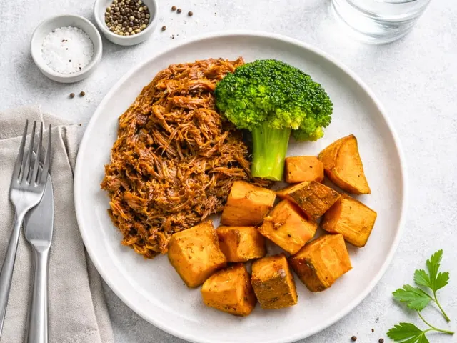 Nötstrimlor med sötpotatis & broccoli från Macro Meals